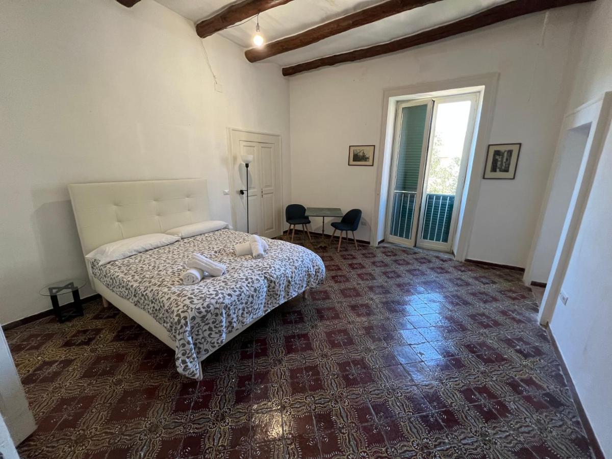 Carafa'S Central Apartment By Hhn Naples Exterior photo