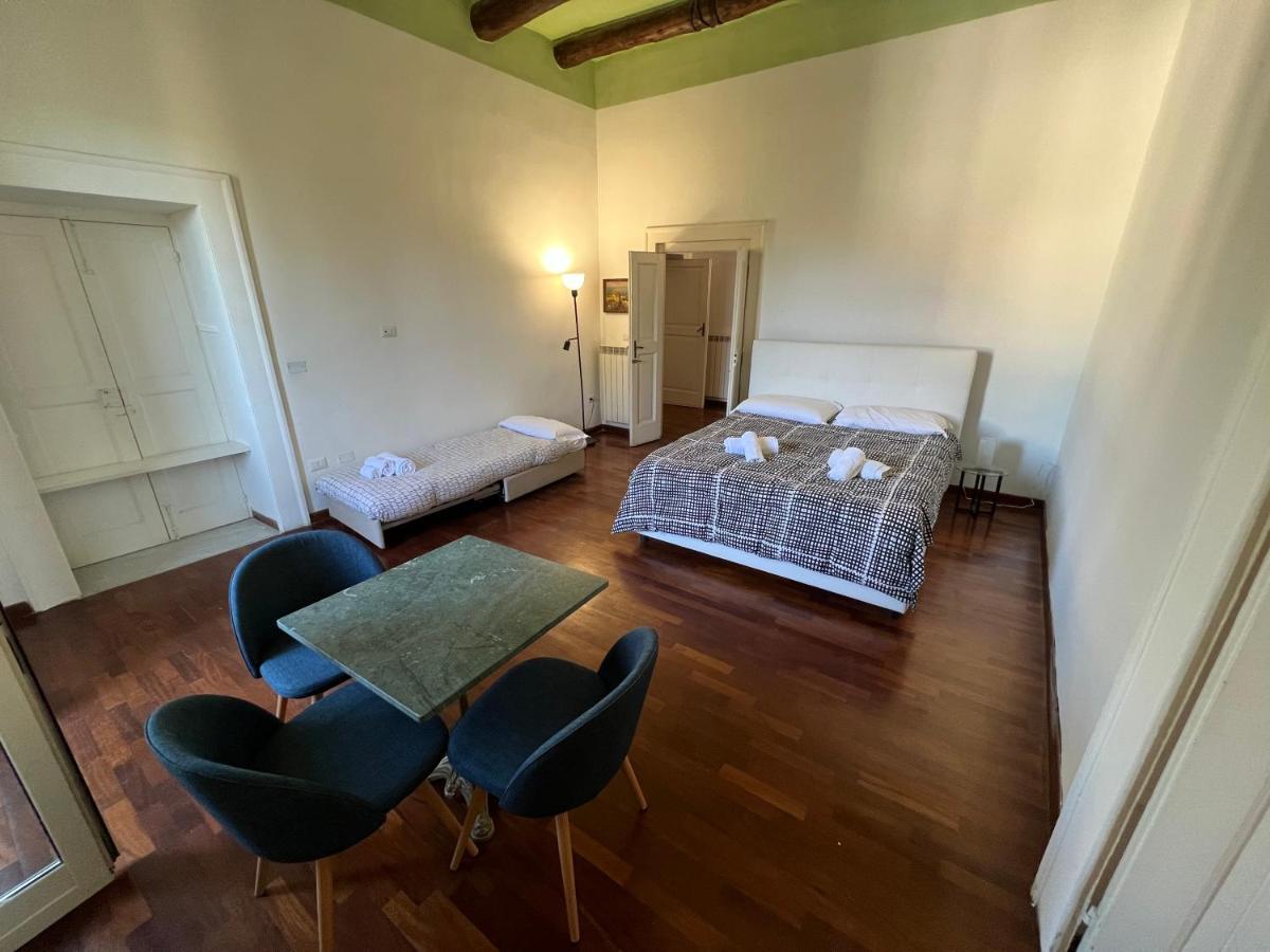 Carafa'S Central Apartment By Hhn Naples Exterior photo