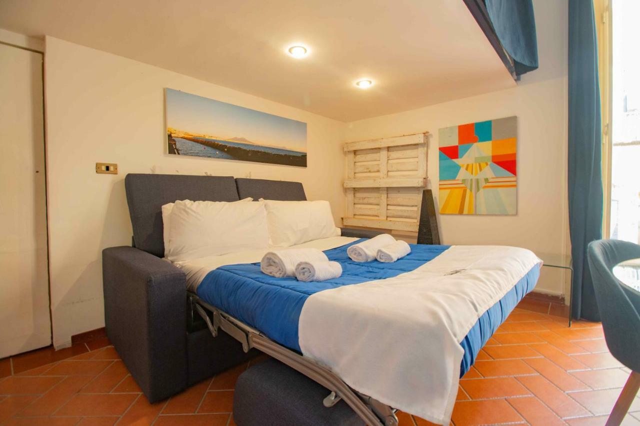 Carafa'S Central Apartment By Hhn Naples Exterior photo
